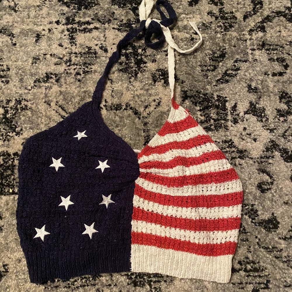 American eagle crop top